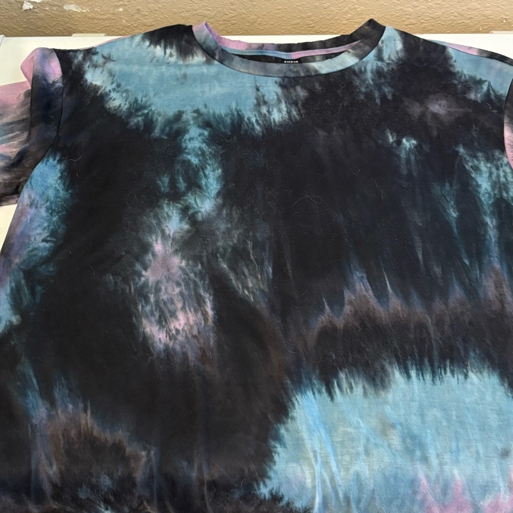Tie-Dye T-Shirt in Black and Blue